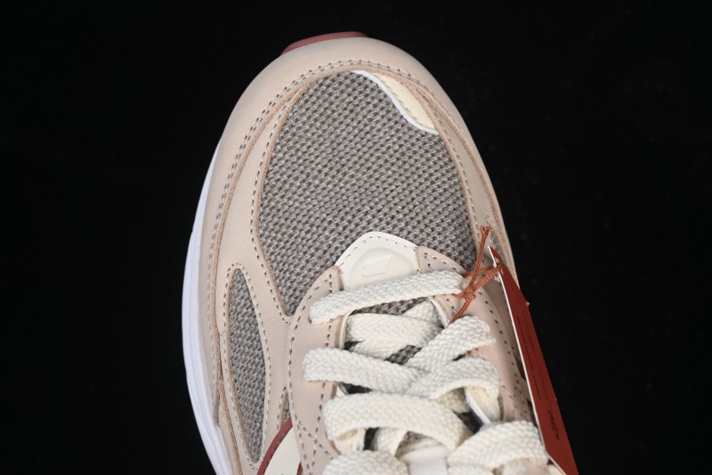 New Balance 990 Series Premium Made in USA Retro Running Shoes with Carbon Midsole and Translucent TPU Heel - U990LO6