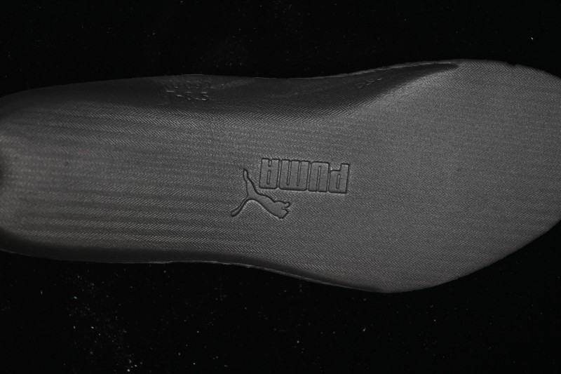 Puma Deviate Nitro 3 Running Shoes with Comfort Grip and Low-Top Design - 378449-03