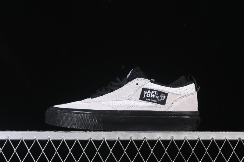 Vans Safe Brady Low Vulcanized Retro Skateboarding Shoes - VN000EEHBWI