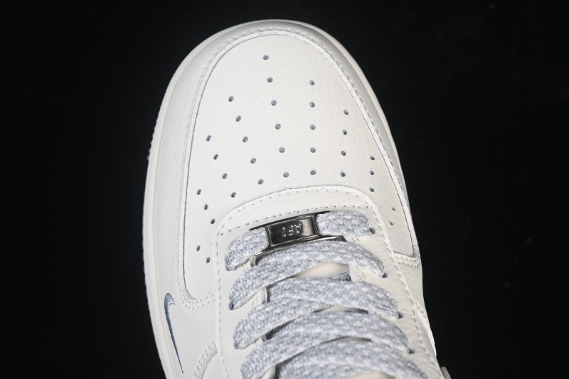 Nike Air Force 1 '07 Low Stussy Sneakers with Grey Swoosh and Full-Length Air Cushion - CS5288-040