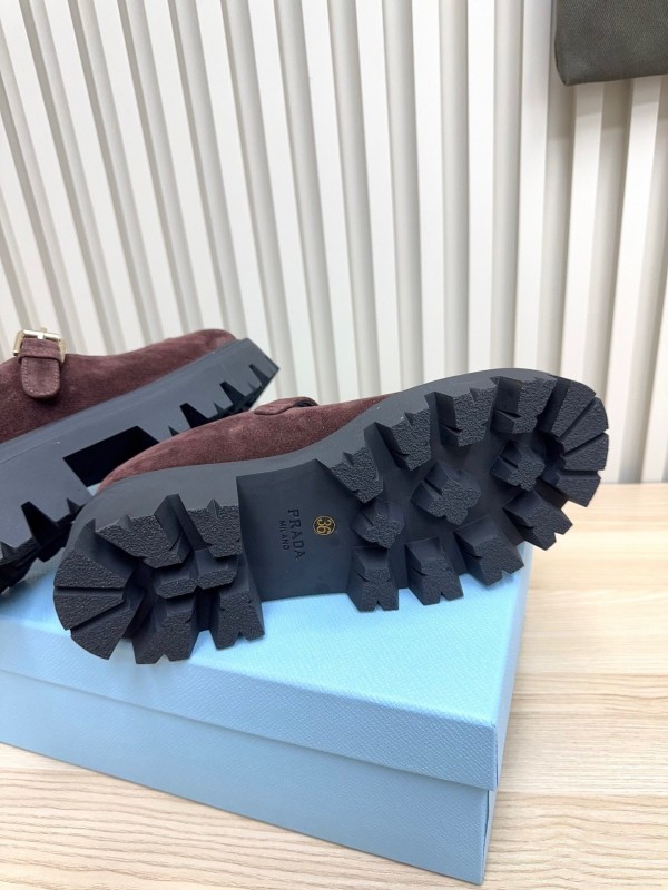 Prada Thick Sole Mary Jane Shoes Spring Summer 2025 Collection - LY00300