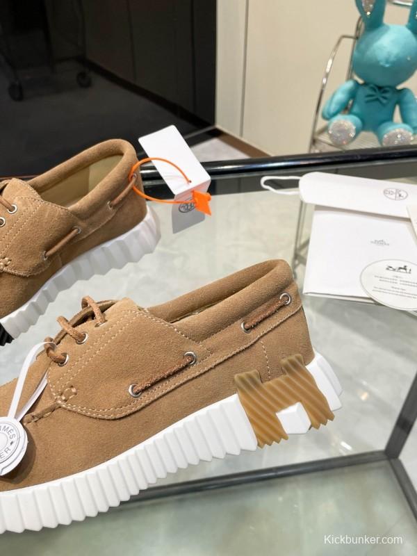 Hermès Classic Casual Sports Shoes with Exaggerated H Logo and Heightening Design - LY00300