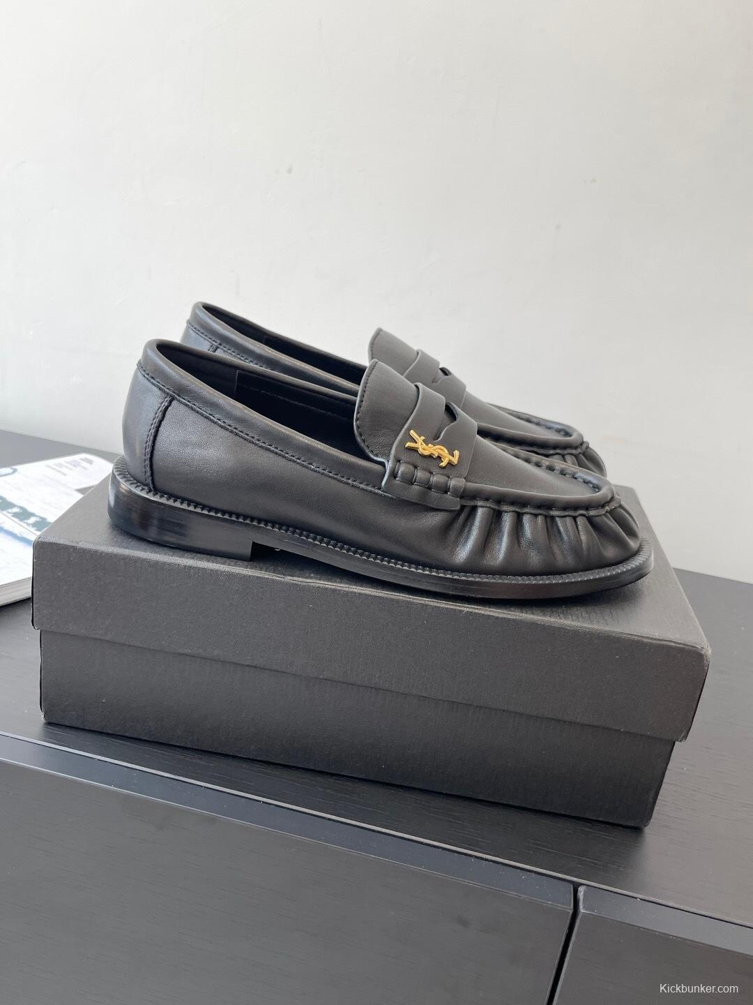 Saint Laurent Classic Loafer Mule Flats - KFY00350