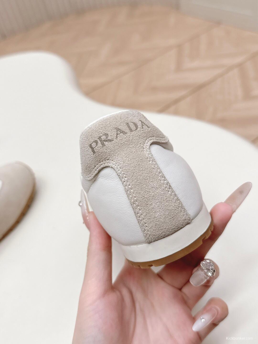 Prada 2025 SS New Agate Sneakers Training Shoes - LY00300