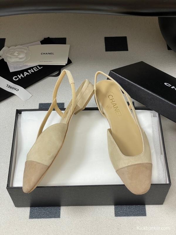Chanel Sling-back Two-Tone Suede Slingback Sandals Flat/Block Heel - KFY00280
