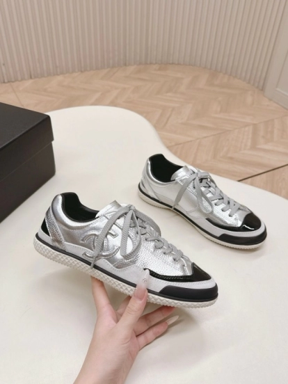 Chanel 2025 SS Casual Sneakers Training Shoes - LY00300
