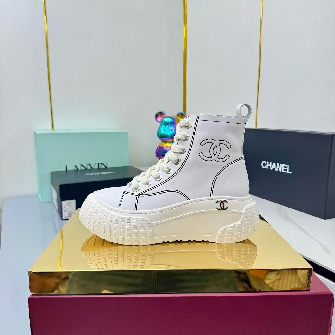Chanel 2025 SS Short Boots Essential Fall Winter Fashion Item - LY00380