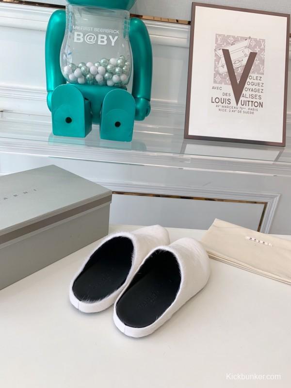 Marni 2025/SS Mule Shoes with Horsehair Design - LY00