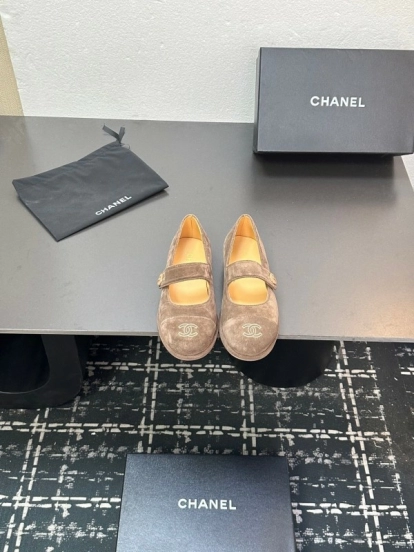 Chanel 2025 SS Classic Quilted Slide Sandals - KFY00280
