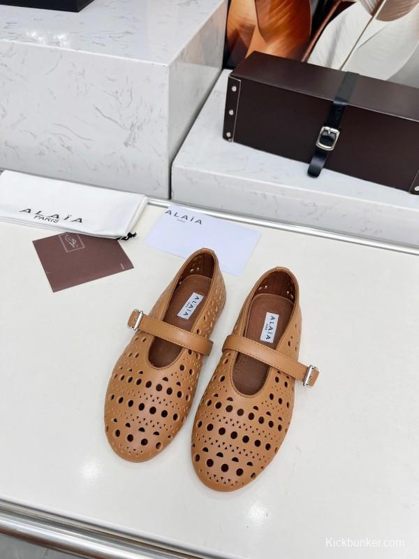 Alaia 2025/SS Perforated Ballet Flats - LY00320