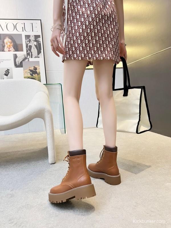 Celine BULKY TRIOMPHE Lace-Up Boots with Calfskin Upper - L Y00340