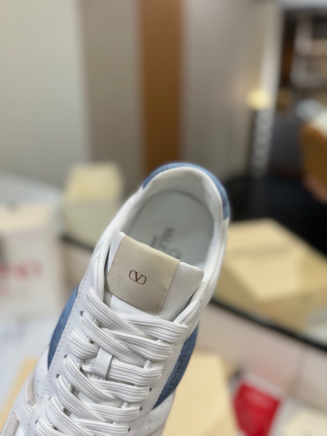 VALENTINO 2025 SS Casual Sneakers with Large V Velcro Strap - AS00370