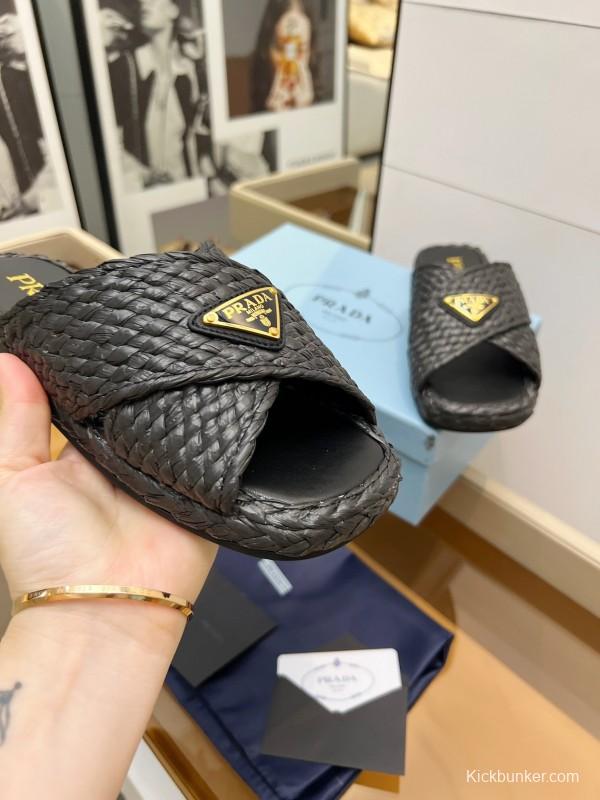 Prada 2025 SS Raffia Handwoven Cross Strap Sandals - KFY00260