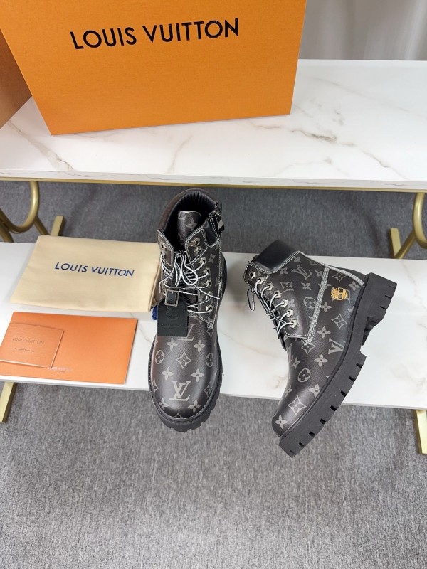 Timberland x LV Monogram Ankle Boots Waterproof Suede - LY00380