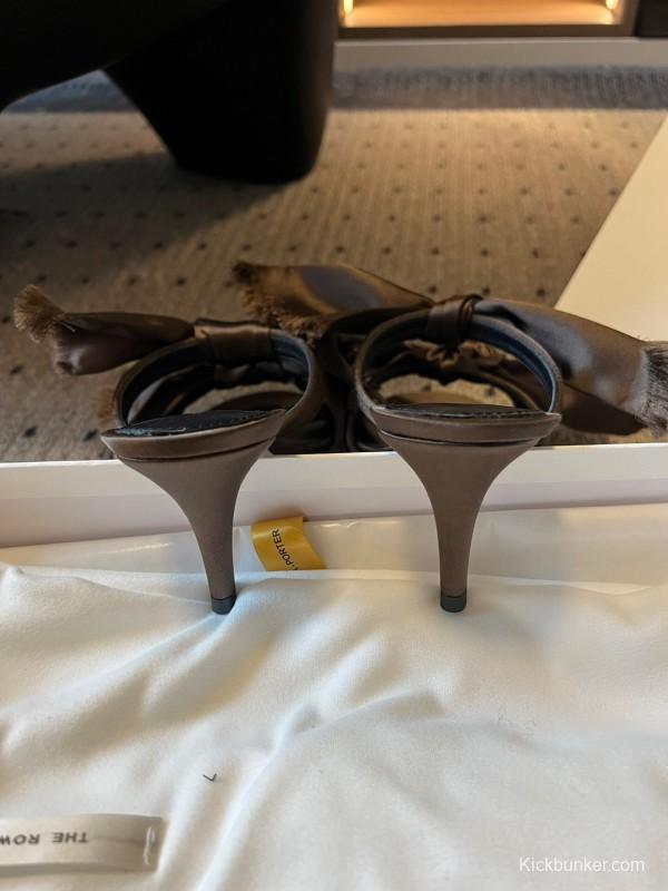 The Row 25ss Handwoven Bow Slippers - KFY00280