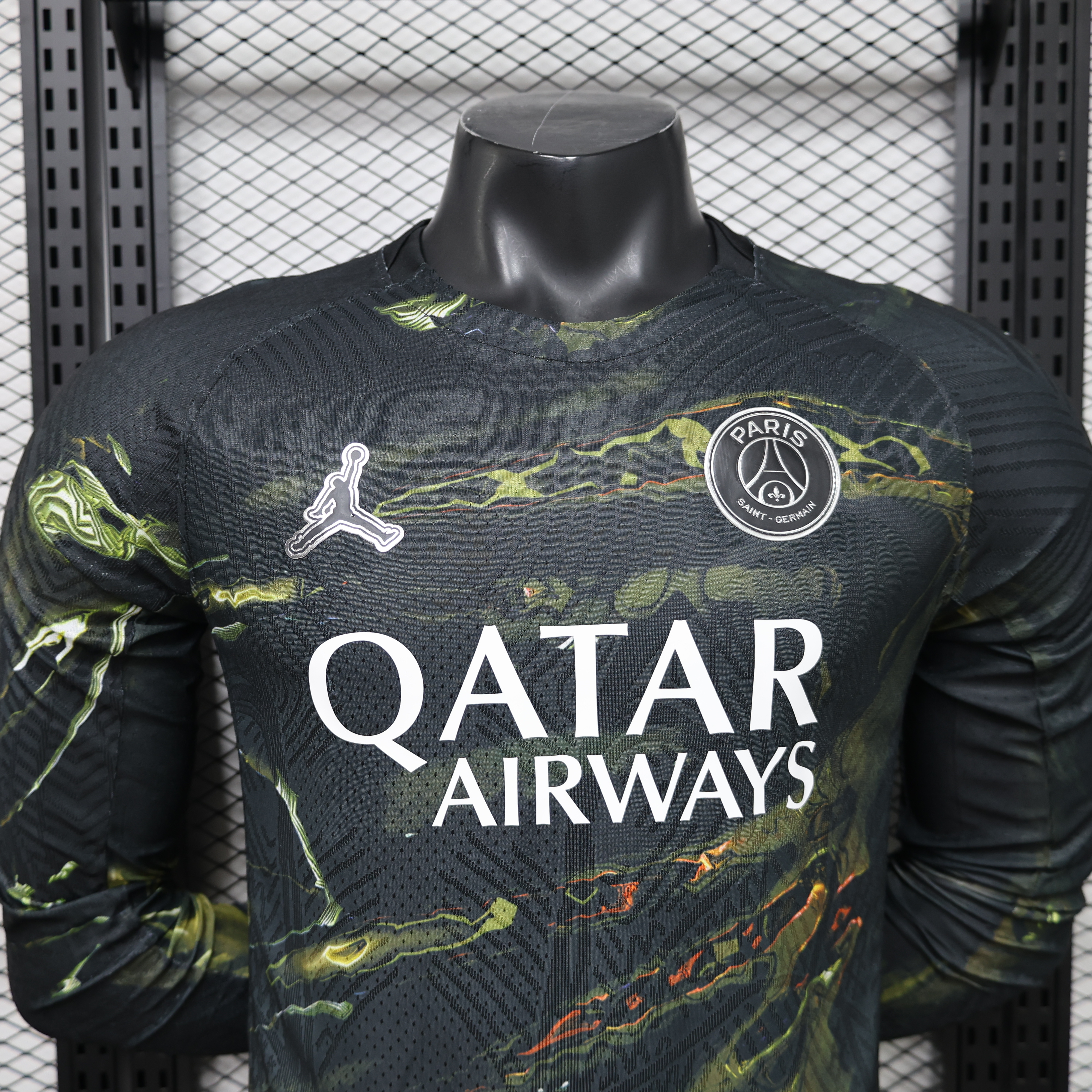 Player Version 26/27 Paris Saint-Germain Fourth Black & Gold/Green Lava Print Long Sleeve Special Edition Jersey