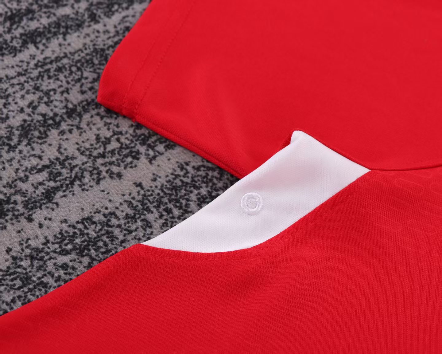 Retro Kids 04/05 Liverpool Home Jersey