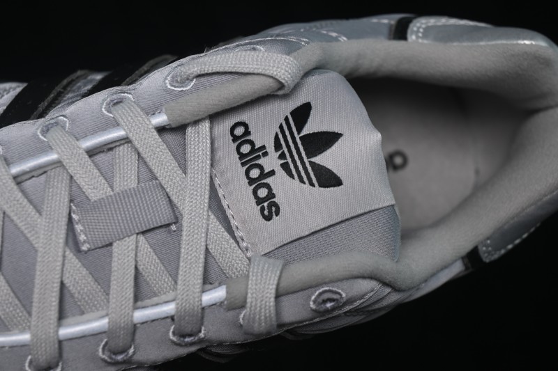 Adidas Originals Adiracer Lo Retro Running Shoes with Anti-Slip Wear-Resistant Design - JS0284
