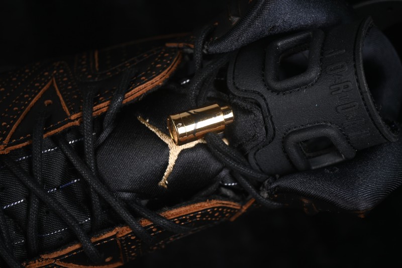Nike Air Jordan 6 Retro XuanWu Men's Basketball Shoes with Traditional Chinese Myth-Inspired Design and Metallic Accents - IR7572-220