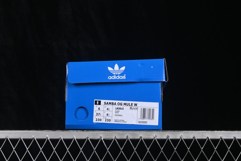 Adidas Samba OG Casual Slide Sandals for Unisex with Retro Design - LB3815