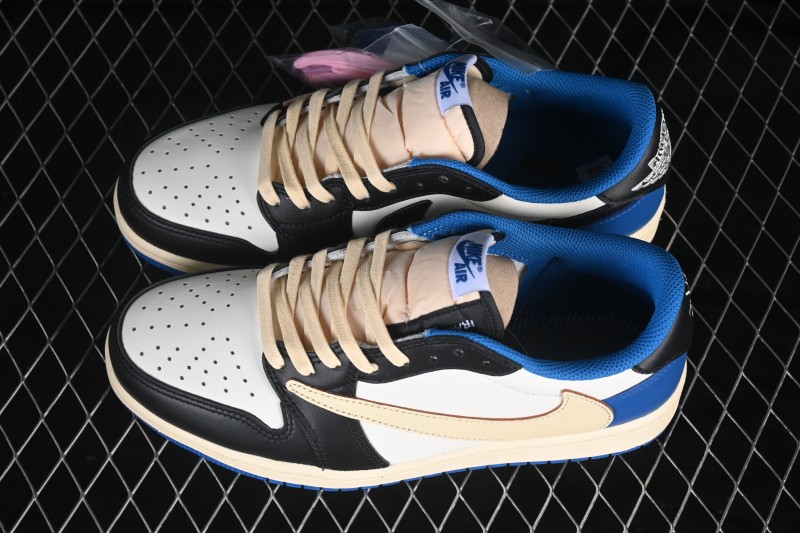 Travis Scott x Air Jordan 1 Low OG Retro Basketball Sneakers with Reverse Swoosh Design - DM7866-140