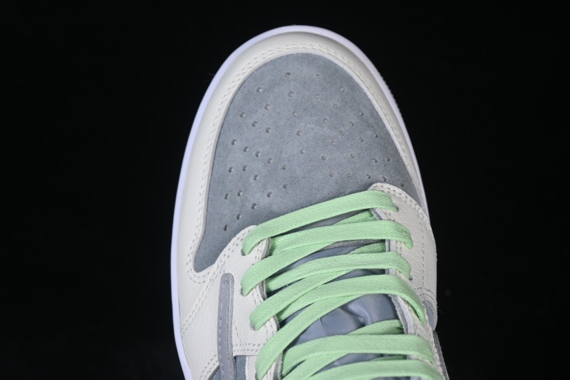 Nike Travis Scott x Air Jordan 1 Low OG Retro Basketball Shoes with Reverse Swoosh Design - HQ2004-400