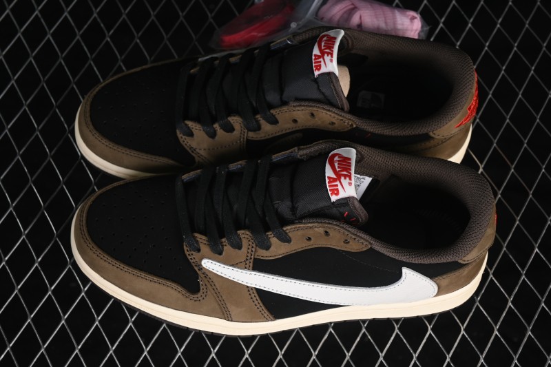 Nike Air Jordan 1 Low OG Travis Scott Reverse Swoosh Leather Sneakers - CQ4277-001