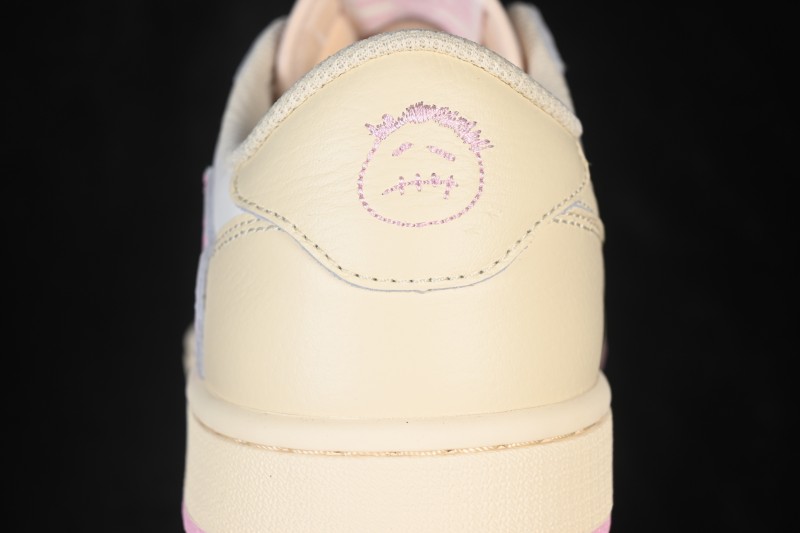 Nike Travis Scott x Air Jordan 1 Low OG Retro Basketball Shoes with Reverse Swoosh Design - IQ7604-100