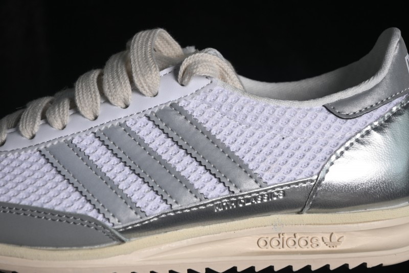 Adidas Originals SL 72 Retro Running Shoes with Classic Suede and Mesh Upper - JQ4690