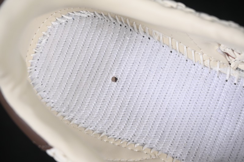 Adidas Samba OG Classic Lifestyle Sneakers with Retro Design - IH9373