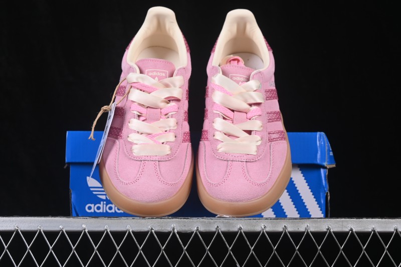 Adidas Originals Gazelle Indoor Retro Low-Top Skateboarding Shoes with Non-Slip and Wear-Resistant Sole - LB5511