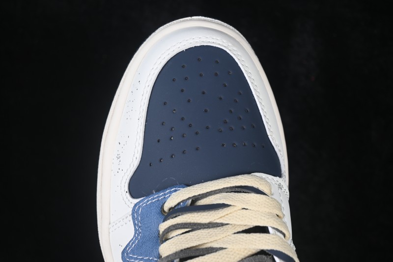Nike Air Jordan 1 Low Retro Basketball Shoes with Classic Design - 553558-081