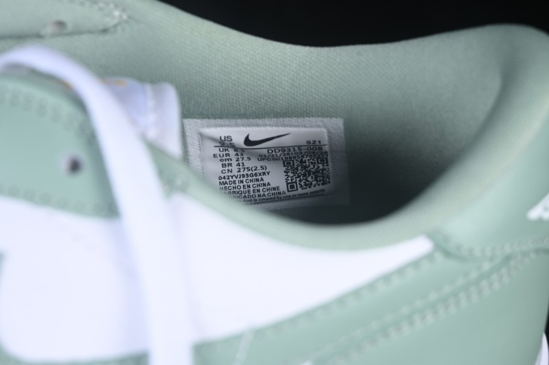 Nike Air Jordan 1 Low Retro Basketball Shoes in Mint Green - DD9315-008
