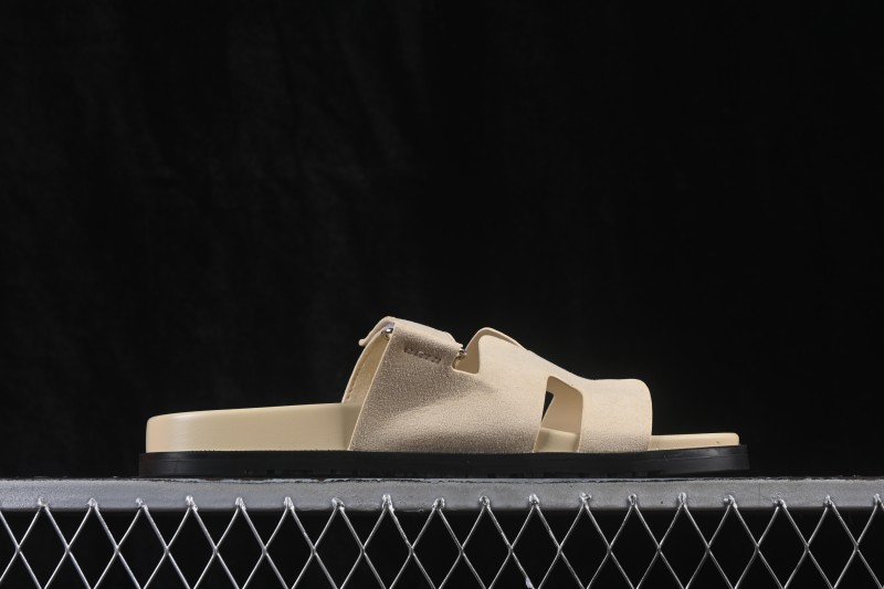 Hermes Chypre Flat Slide Sandals in Sand Color - AJE5
