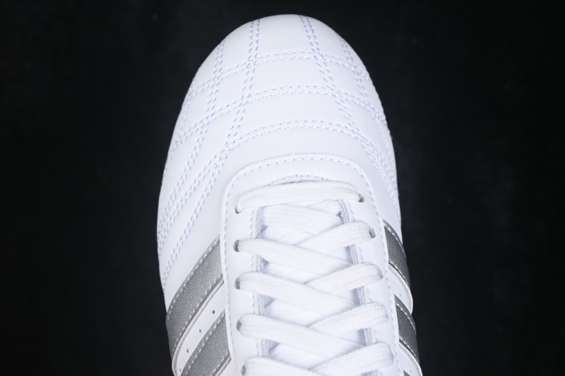 Adidas Originals Taekwondo Low-Top Training Shoes with Comfort Fit and Anti-Slip Sole - JS1192