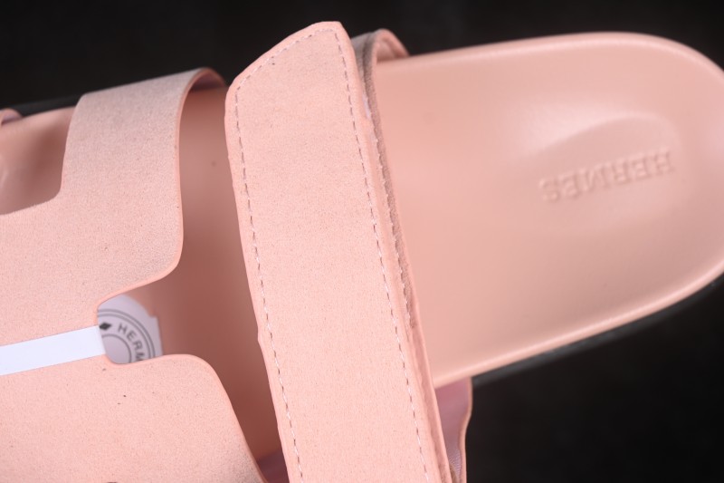 Hermes Chypre Flat Slide Sandals with Toe Loop - AJE5