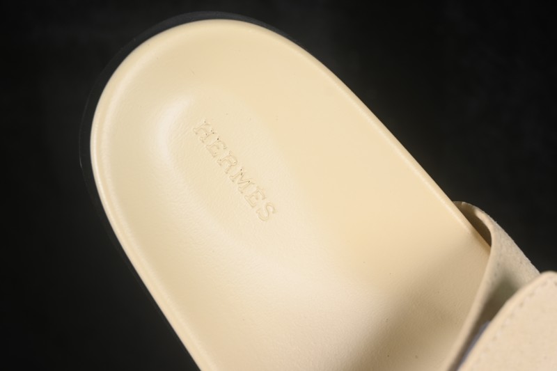 Hermes Chypre Flat Slide Sandals in Sand Color - AJE5