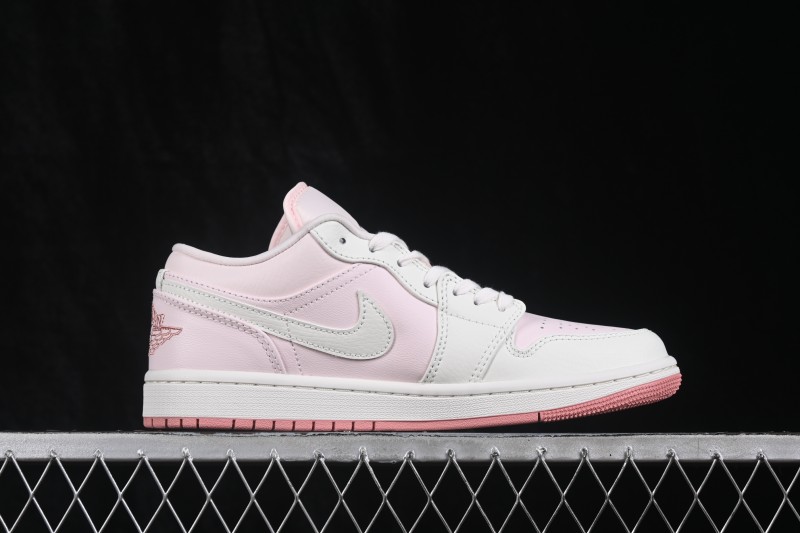 Nike Air Jordan 1 Low Retro Basketball Shoes with Classic Colorway - IH0823-611