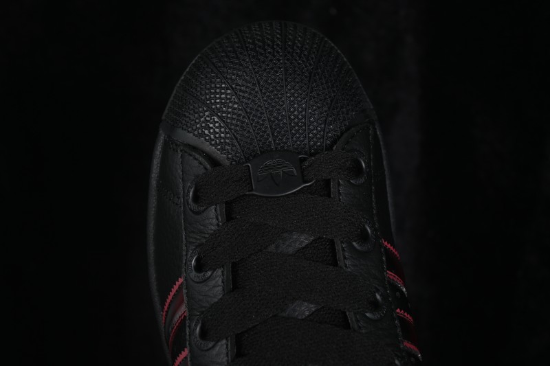 Adidas Originals Superstar II Retro Sneakers with Shell Toe Design - JR7316