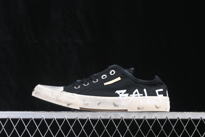Balenciaga Paris Low Top Lace-Up Distressed Fashion Sneakers - W3RR51099