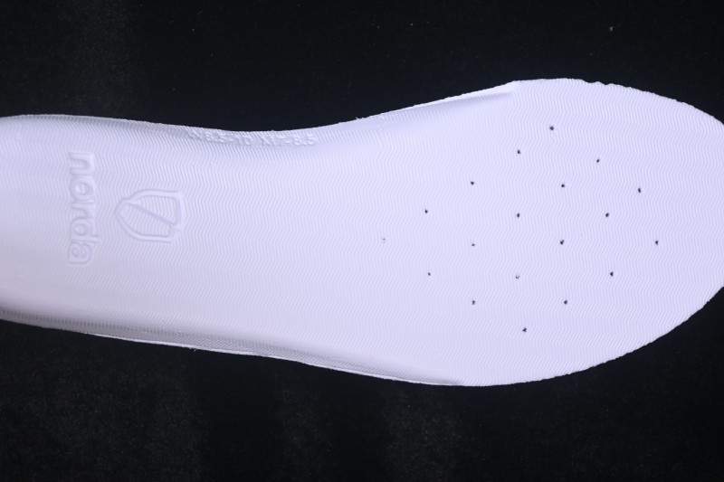 Norda 055 Trail Running Shoes with Stable Cushioning and Slip-Resistant Outsole - Thistle Purple