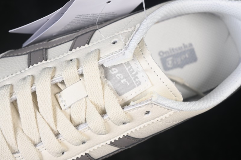 Onitsuka Tiger Machu Racer Low-Top Casual Sneakers - 1183B770-108