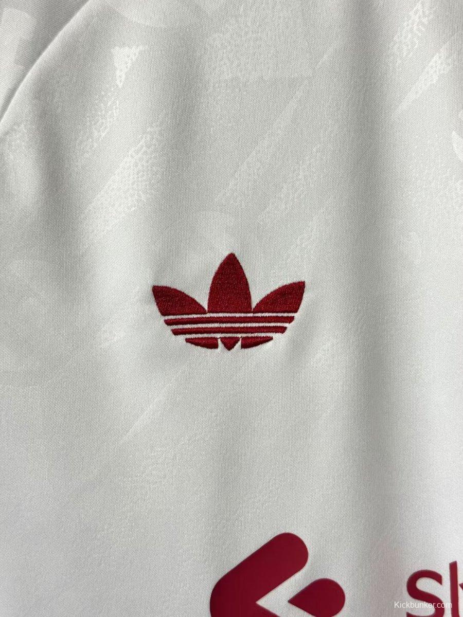 26/27 Liverpool Away Jersey